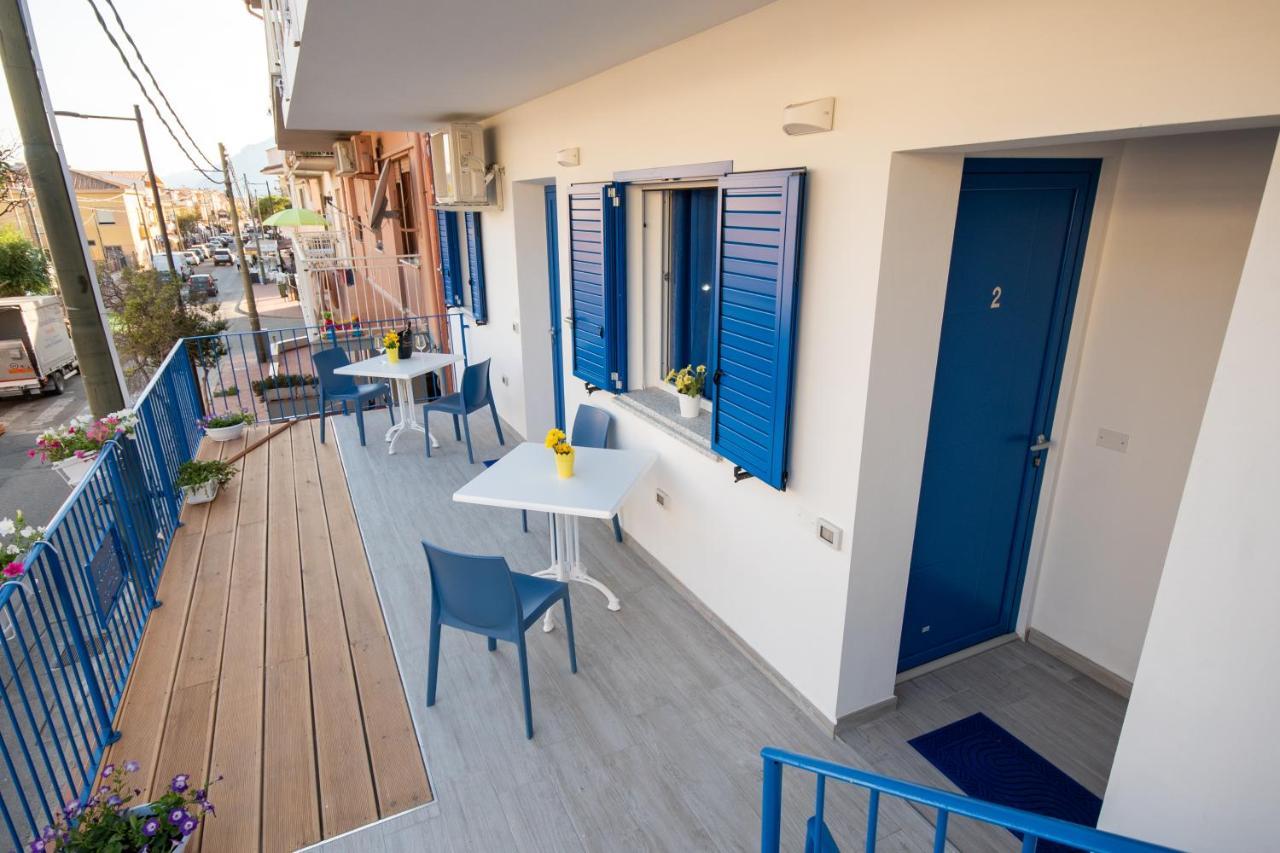 Bed & Blu Hotel La Caletta Bagian luar foto