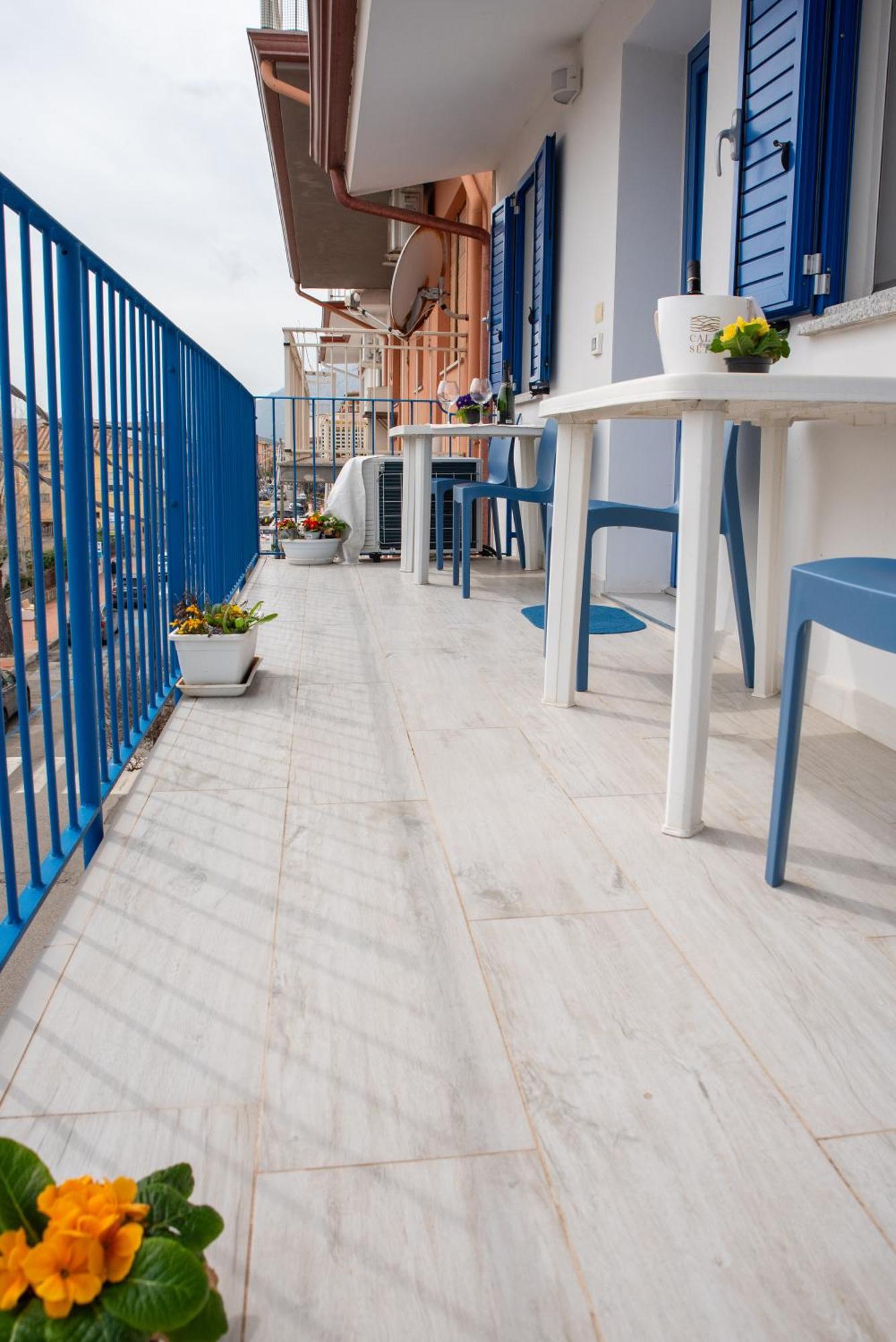 Bed & Blu Hotel La Caletta Bagian luar foto